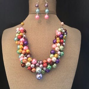 Gorgeous multi color pearls handmade necklace set